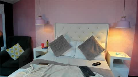 Snapshot of natashabrinkley chatting on November 2025 05:19:01 AM natashabrinkley online show from November 2025 05:19:01 AM