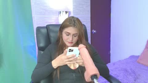   online show from September 2025 08:45:02 PM