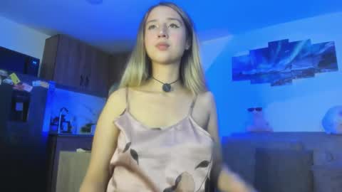 Natasha Independent model online show from September 2025 03:11:01 AM