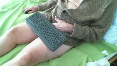 nate1x online show from January 2025 07:24:01 PM