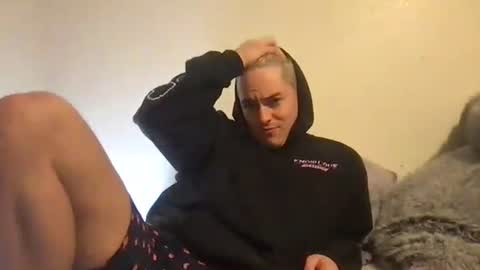 natetheexplorer online show from November 2025 05:51:01 AM