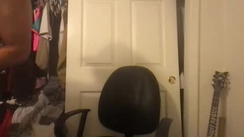 natetheexplorer online show from December 2025 07:36:02 AM