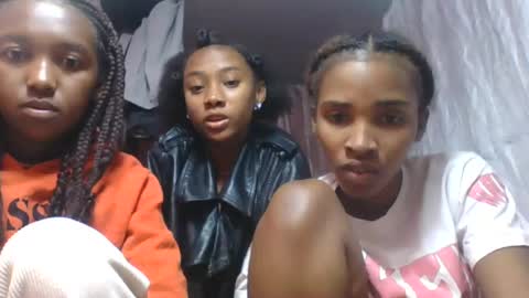 nathalia069 online show from August 2026 09:37:02 AM