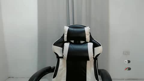 Snapshot of nathalia_starxxx chatting on September 2025 04:27:02 AM nathalia_starxxx online show from September 2025 04:27:02 AM