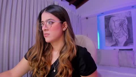 NATHALIE online show from April 2026 11:03:02 AM