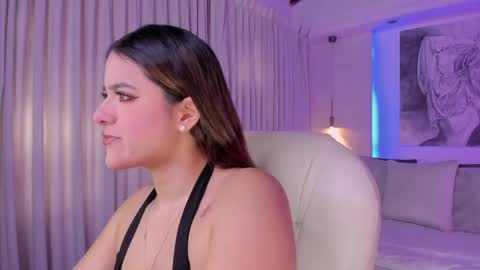 NATHALIE online show from May 2026 11:17:01 AM