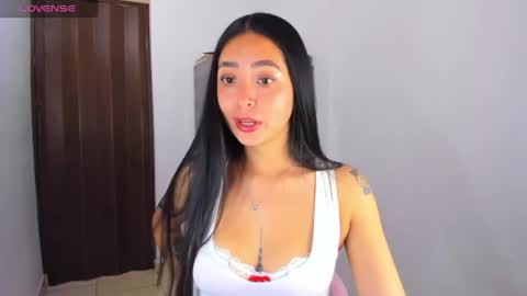 Nathalie online show from June 2026 04:49:02 PM