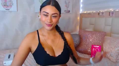 Nathalie Rose online show from March 2026 12:38:02 PM