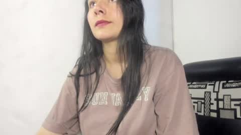 Snapshot of nathaly_love96 chatting on May 2026 10:51:02 PM Nathaly online show from May 2026 10:51:02 PM