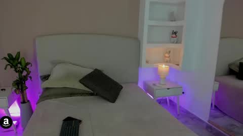 NATHALY  online show from June 2026 10:54:02 AM