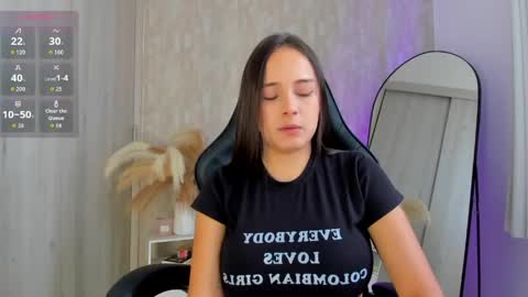 nathalyxx_ online show from June 2026 02:01:01 PM