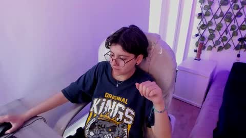 Snapshot of nathalyy_ds chatting on October 2025 08:25:01 PM nathalyy_ds online show from October 2025 08:25:01 PM