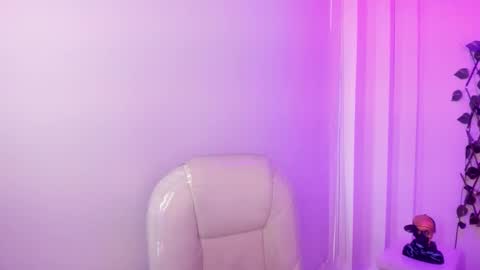 nathalyy_ds online show from February 2026 07:17:02 PM