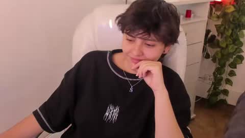 nathalyy_ds online show from July 2026 06:25:01 PM