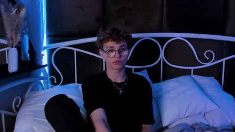 Snapshot of nathan_curl chatting on September 2025 10:25:02 AM Nathan online show from September 2025 10:25:02 AM