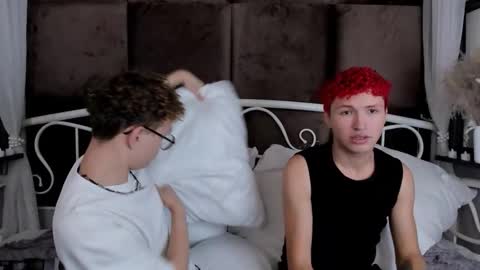 Snapshot of nathan_curl chatting on November 2025 10:26:01 AM Nathan online show from November 2025 10:26:01 AM