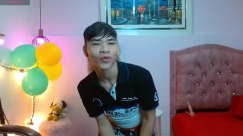 Snapshot of nathanclay chatting on September 2025 04:02:02 AM nathanclay online show from September 2025 04:02:02 AM