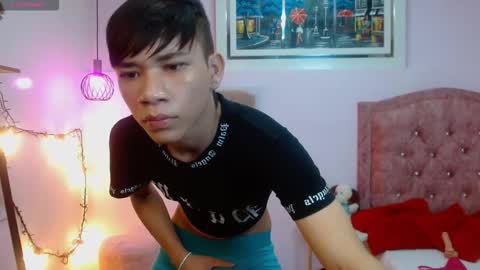 Snapshot of nathanclay chatting on September 2025 04:49:02 AM nathanclay online show from September 2025 04:49:02 AM