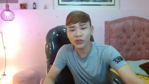 Snapshot of nathanclay chatting on November 2025 03:50:02 AM nathanclay online show from November 2025 03:50:02 AM