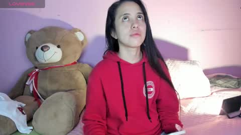 Nathalia online show from March 2025 04:58:02 AM