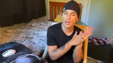 Snapshot of native_boy2 chatting on February 2026 07:52:02 PM native_boy2 online show from February 2026 07:52:02 PM