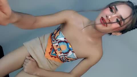 Nathalie smith online show from May 2026 06:27:01 PM