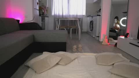 Snapshot of nattypierce chatting on March 2025 02:45:02 PM nattypierce online show from March 2025 02:45:02 PM