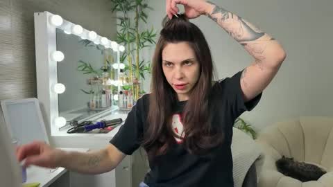Snapshot of nattywithoutdaddy chatting on April 2026 11:11:02 AM NATTY FIERROS online show from April 2026 11:11:02 AM