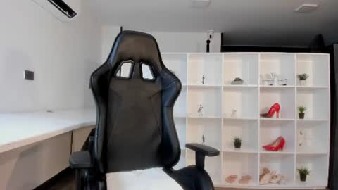 Jazmin Bigboobs online show from June 2026 12:22:01 PM