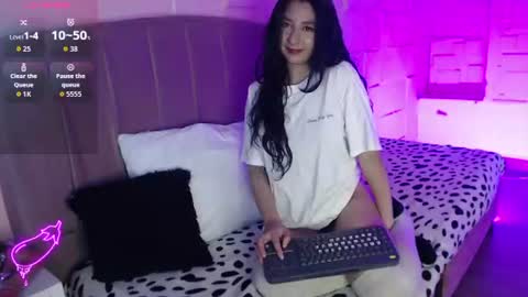 natuxxa online show from June 2026 11:38:02 PM