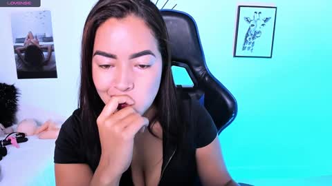 Natalia online show from January 2025 02:11:01 PM