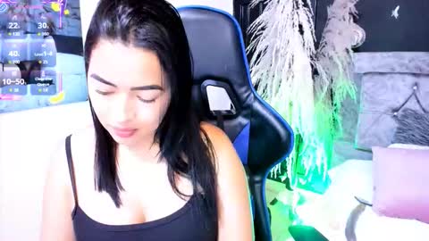 Natalia online show from December 2025 10:38:02 PM
