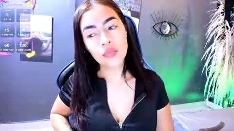 Natalia online show from July 2026 05:00:02 PM