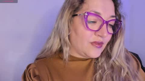Nataly online show from May 2026 07:20:01 PM