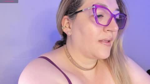 Nataly online show from May 2026 07:11:01 PM