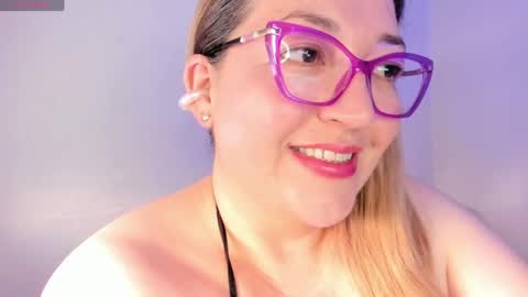 Nataly online show from May 2026 06:31:02 PM