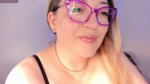 Nataly online show from June 2026 06:41:01 PM
