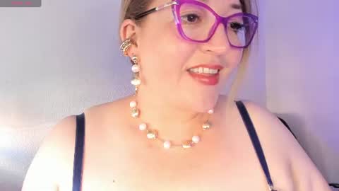 Nataly online show from June 2026 05:37:01 PM