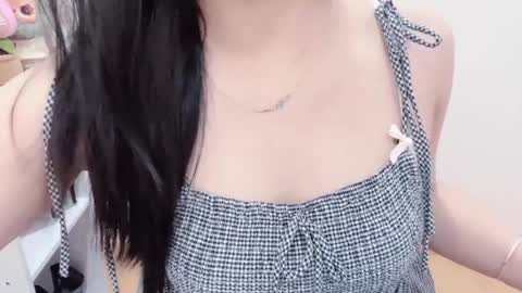 Snapshot of natycutiegirl chatting on April 2026 02:09:02 AM Kiki online show from April 2026 02:09:02 AM