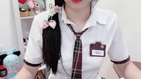 Kiki online show from April 2026 01:12:01 AM