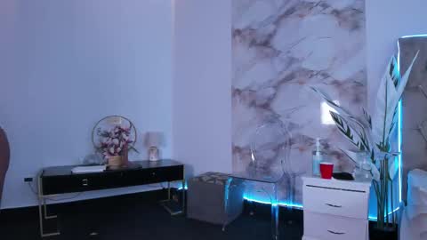 Tatiana online show from March 2026 08:57:02 PM