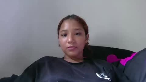 Natzu online show from November 2025 04:21:02 PM