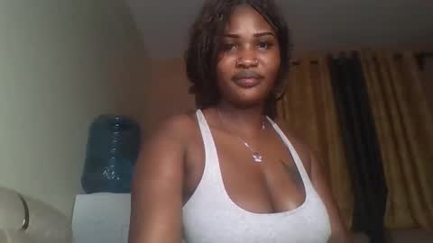 naughty8779 online show from November 2025 08:44:01 PM