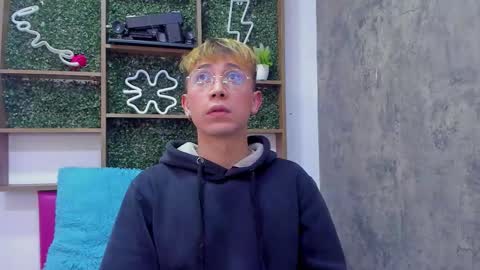 Christopher  Chris online show from March 2026 12:10:02 PM