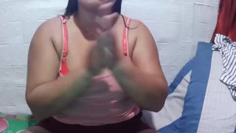 Snapshot of naughty_baby25 chatting on February 2025 04:27:01 AM Hannah online show from February 2025 04:27:01 AM