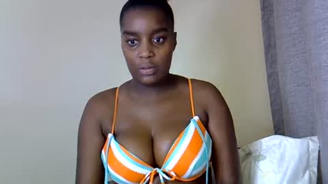 Bettybooby online show from June 2026 10:25:01 PM