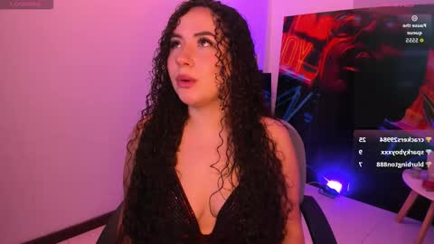 Snapshot of naughty_butt chatting on November 2025 11:54:02 PM Megan online show from November 2025 11:54:02 PM