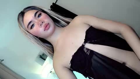 Snapshot of naughty_celestina chatting on November 2025 12:28:02 PM GODDESS CELESTINA online show from November 2025 12:28:02 PM