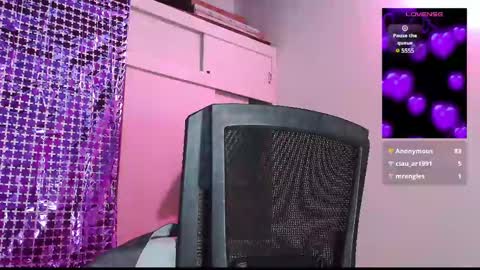 Em  please help me reach 100 thumbs up 3 online show from March 2025 12:18:01 AM