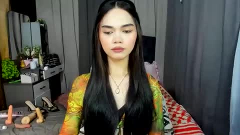 emma online show from June 2026 10:45:02 PM